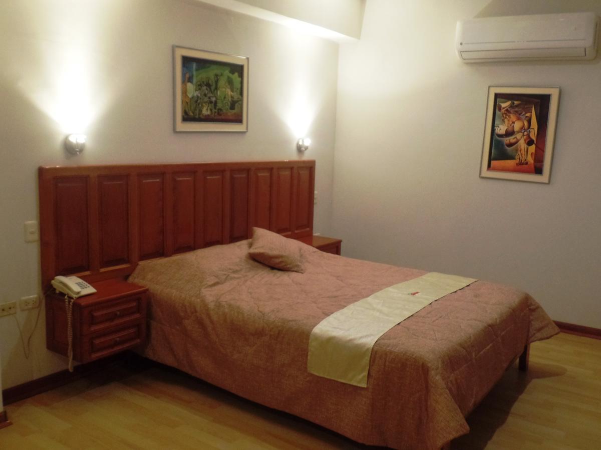Hotel Safari Iquitos Bagian luar foto